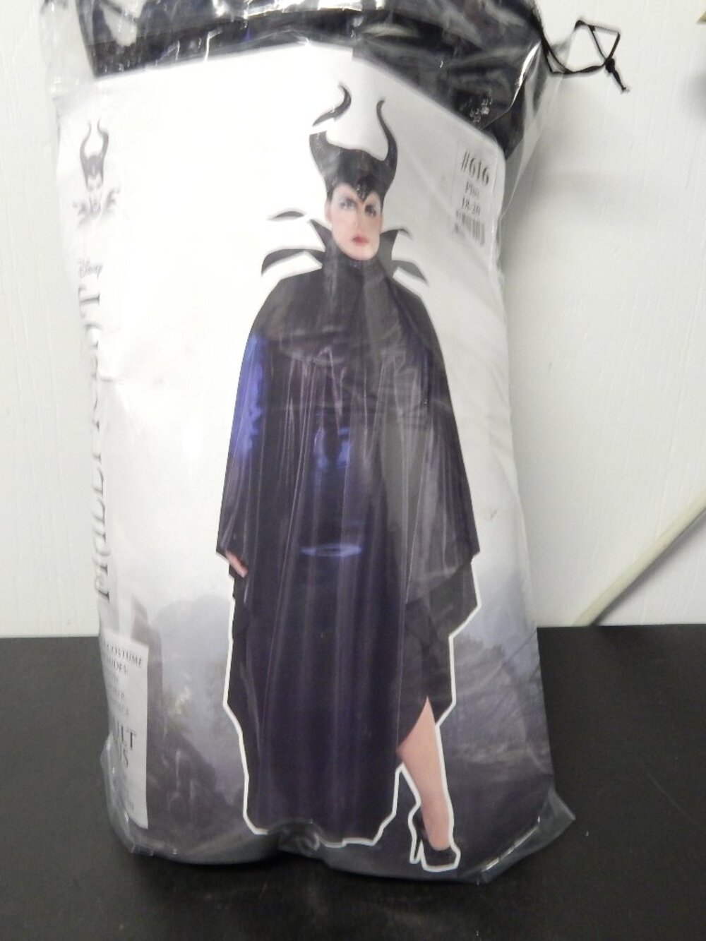 Disney Maleficent Deluxe Adult Costume Black Gown Horns Disguise Size XL